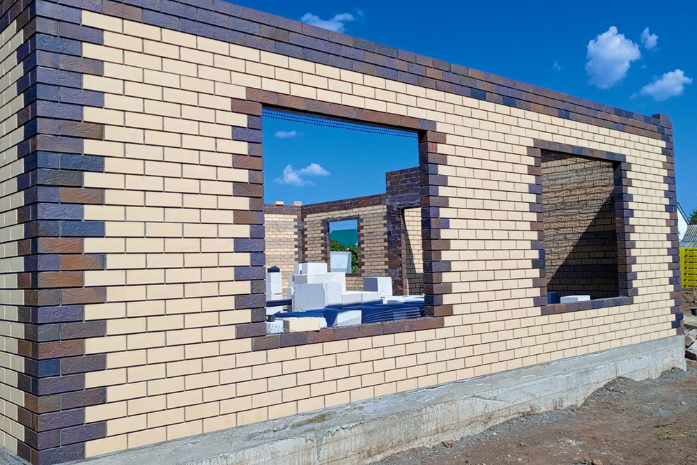 Белебеевский кирпич лицевой 1.4НФ имбирь гладкий